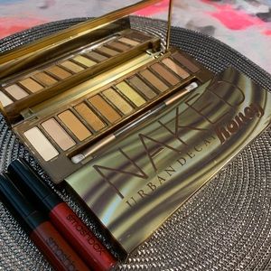 Urban Decay + Smashbox Eye Shadow Palette + Lip Set
